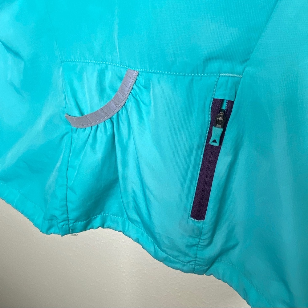 NORTH FACE Lightweight Jacket - Picture 6 of 13